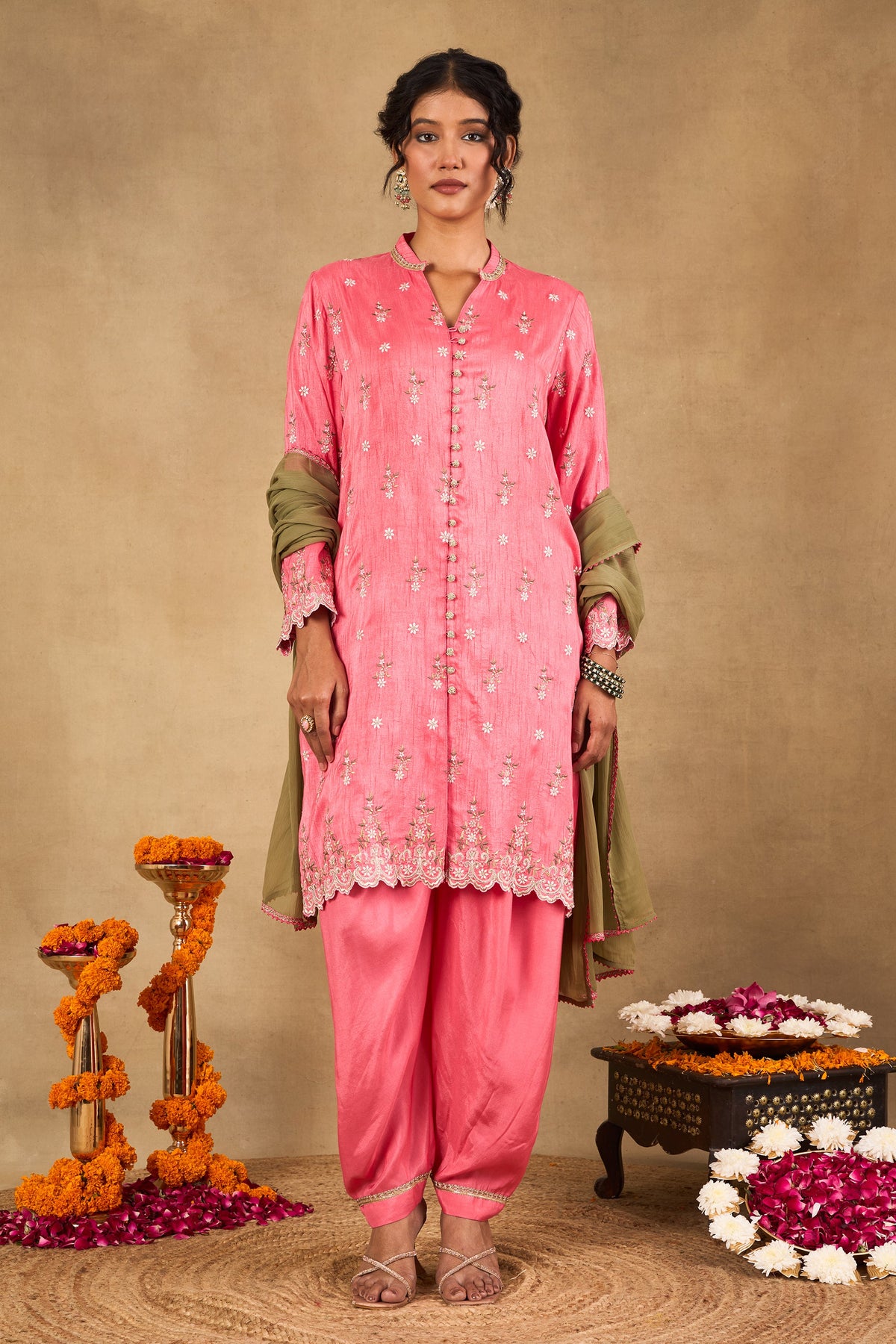 Gulnaar Pink Embroidered Kurta Set With Dupatta