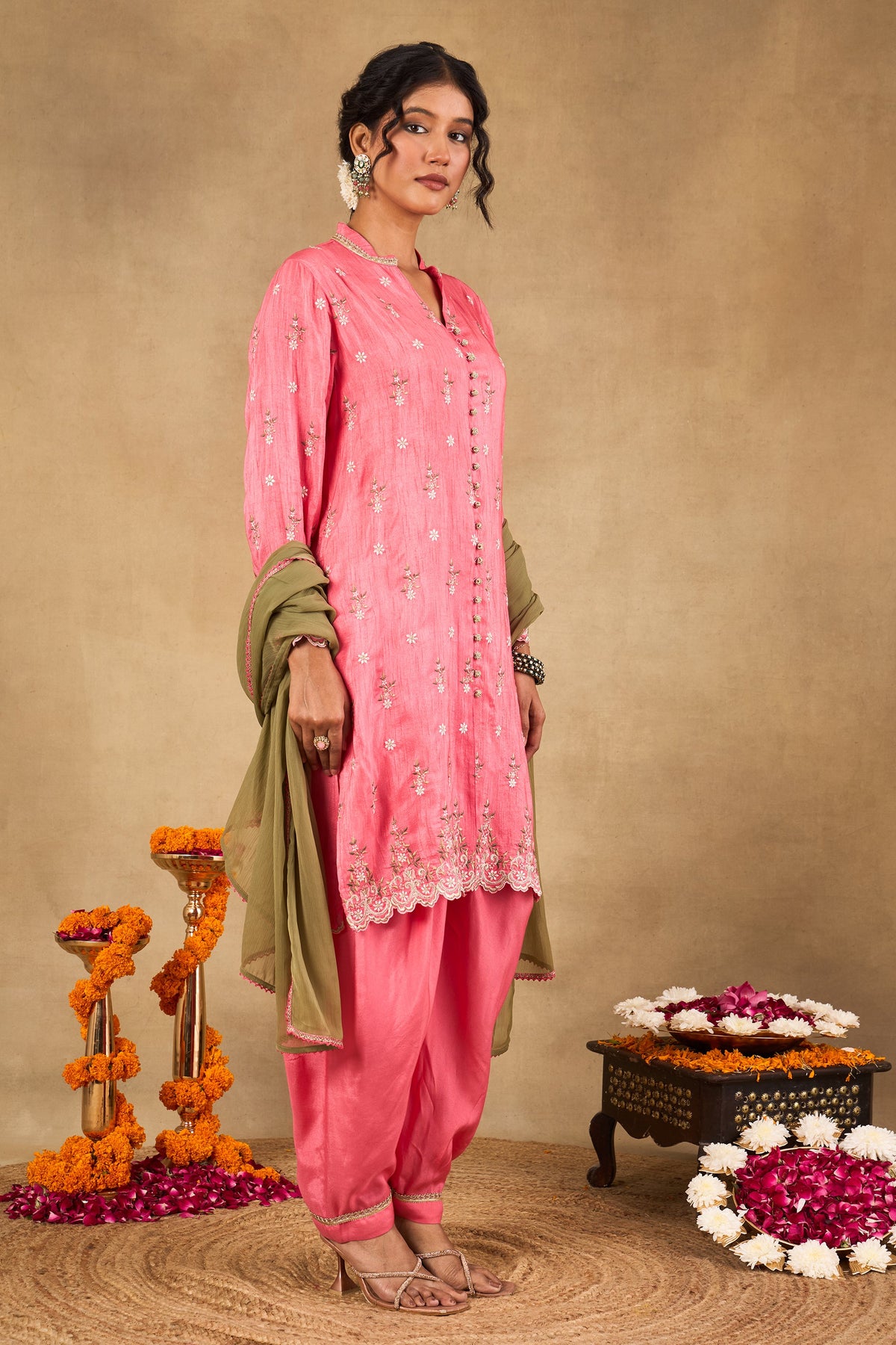Gulnaar Pink Embroidered Kurta Set With Dupatta