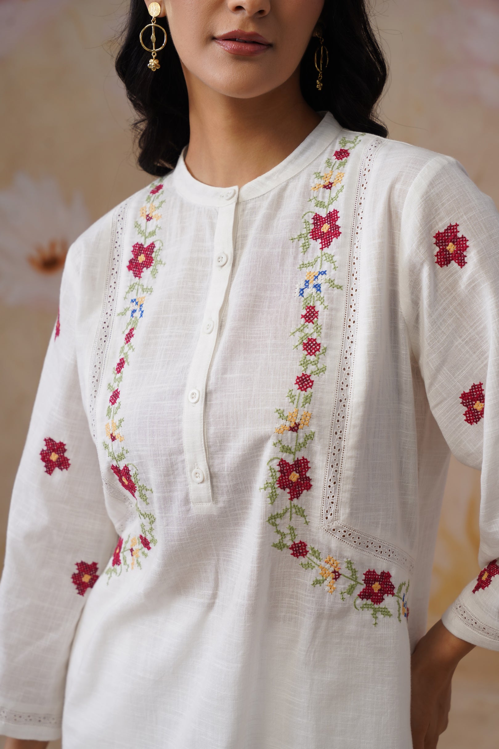 White Floral Cross Stitch Embroidered Tunic