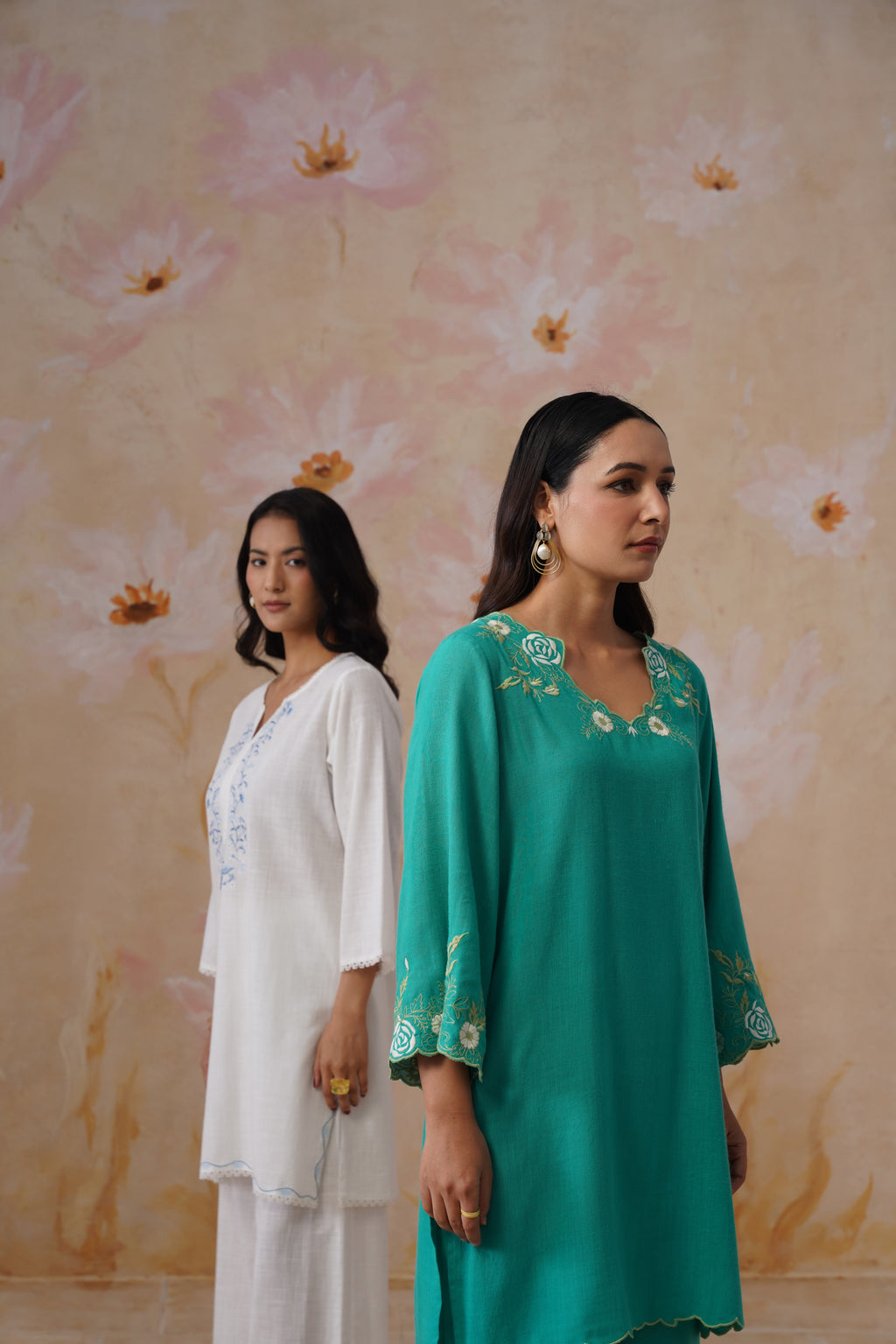 Teal Embroidered Kurta Set With Cutwork Detailing