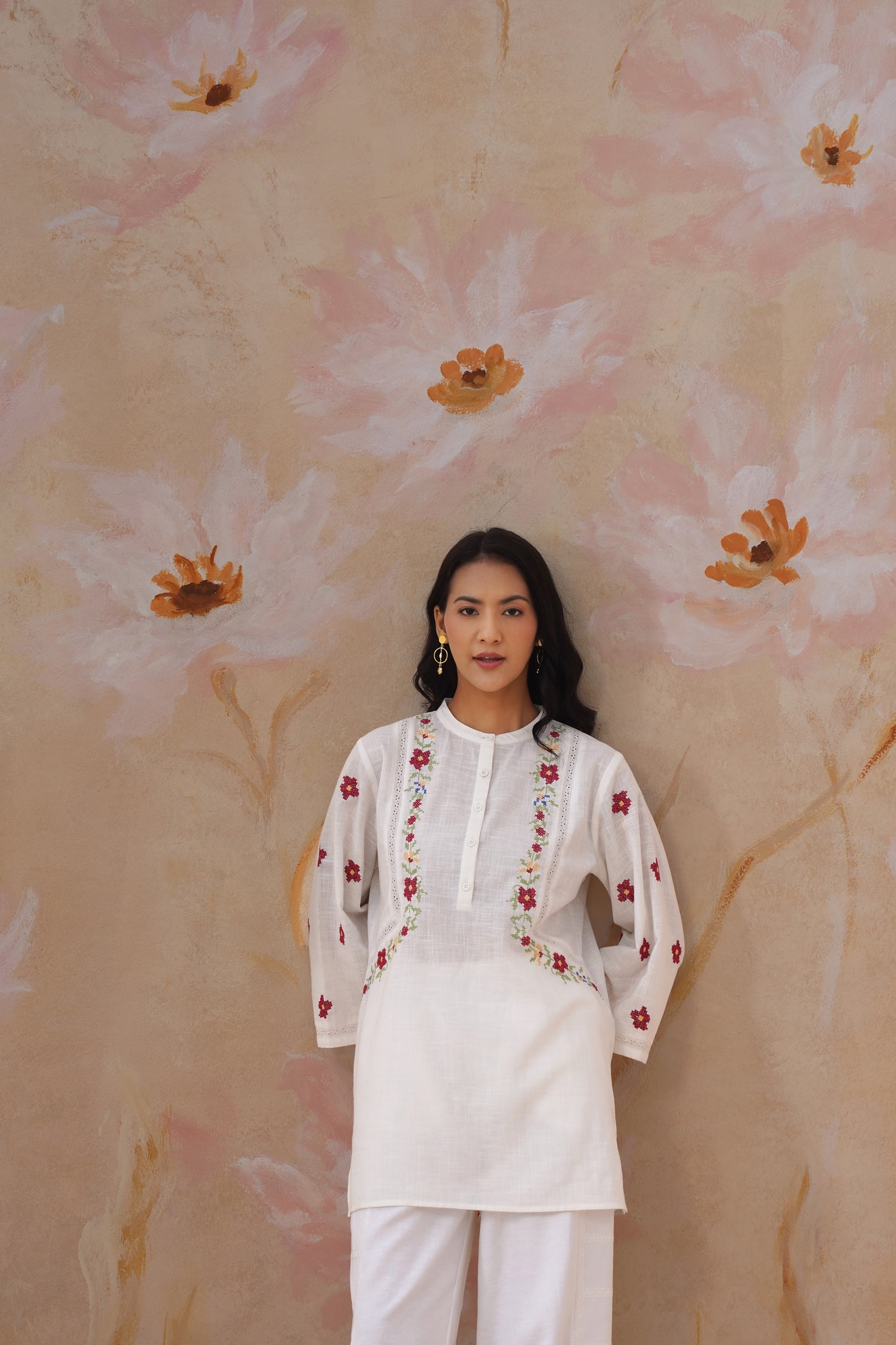 White Floral Cross Stitch Embroidered Tunic