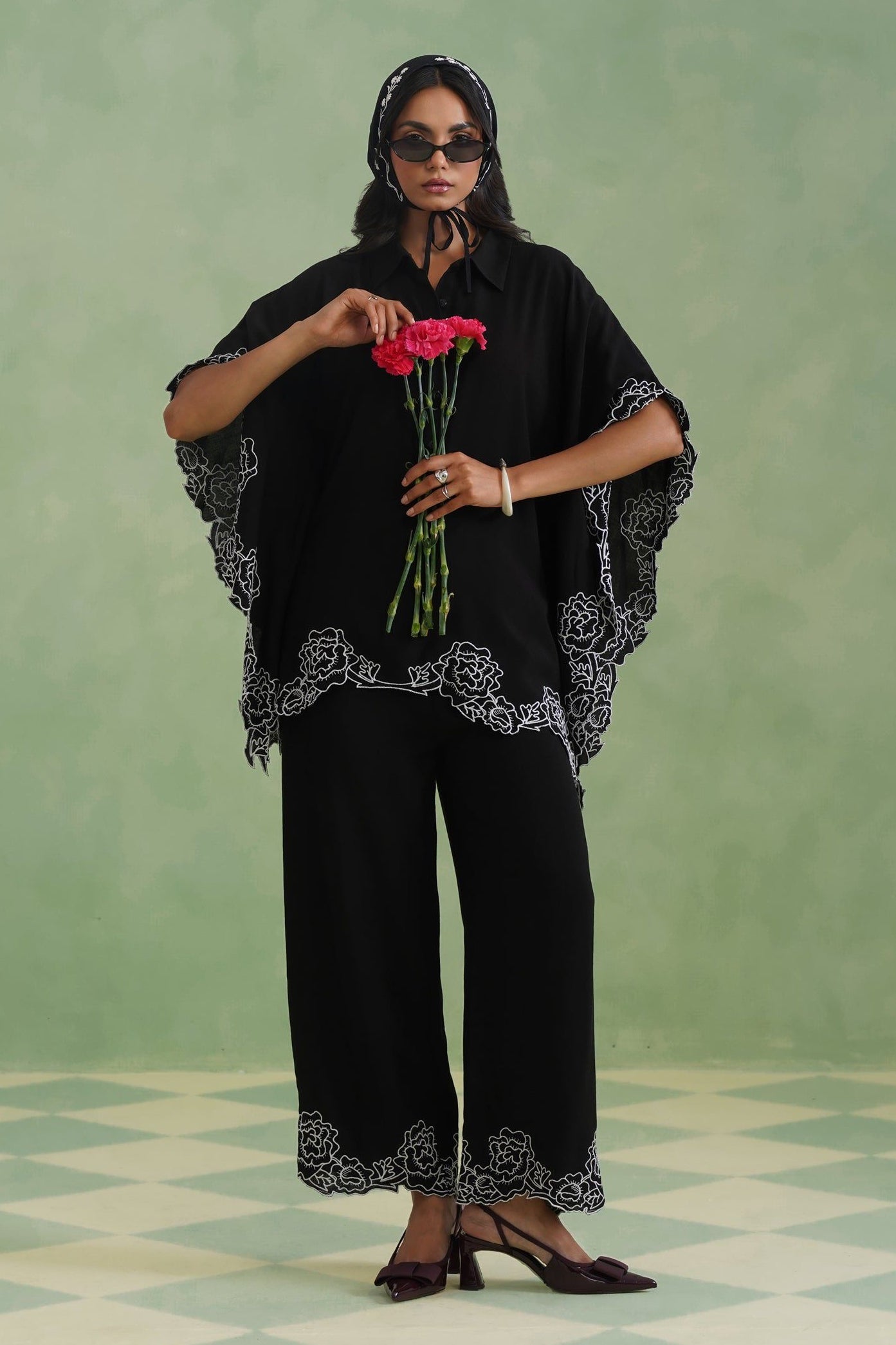 Noir Bloom Kaftaan Co-ord Set Korah Stitch