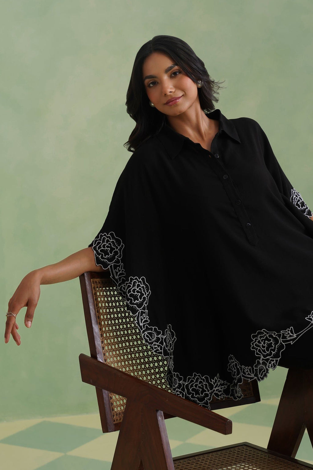 Noir Bloom Kaftaan Co-ord Set Korah Stitch