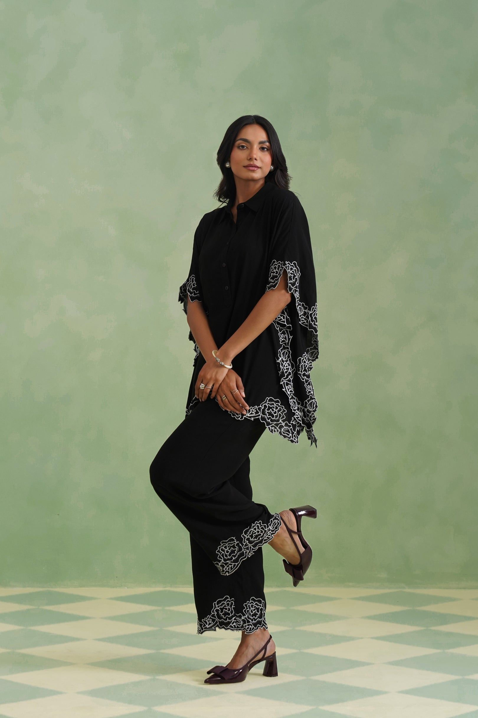 Noir Bloom Kaftaan Co-ord Set Korah Stitch